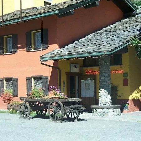 Veneriaz Nus